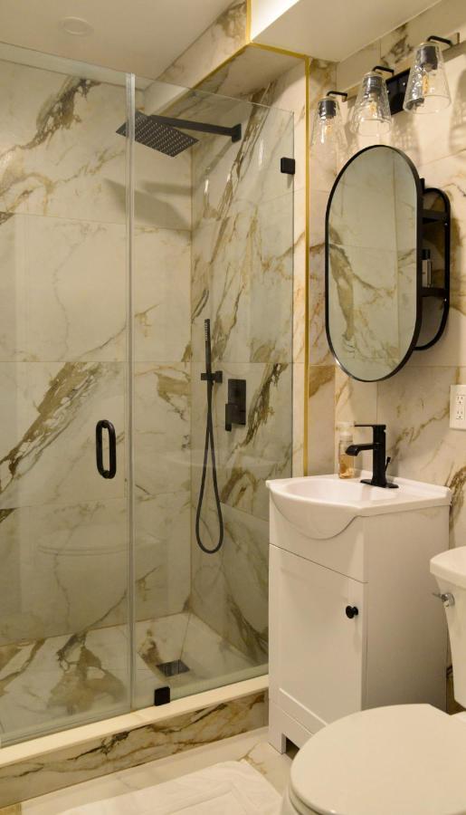 Modern Two Bedroom Condo - Boston Stoneham ภายนอก รูปภาพ