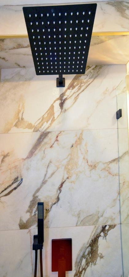 Modern Two Bedroom Condo - Boston Stoneham ภายนอก รูปภาพ